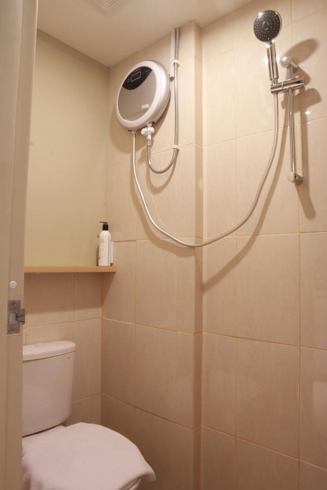Hotel Osaka Pik2 Tangerang Luaran gambar