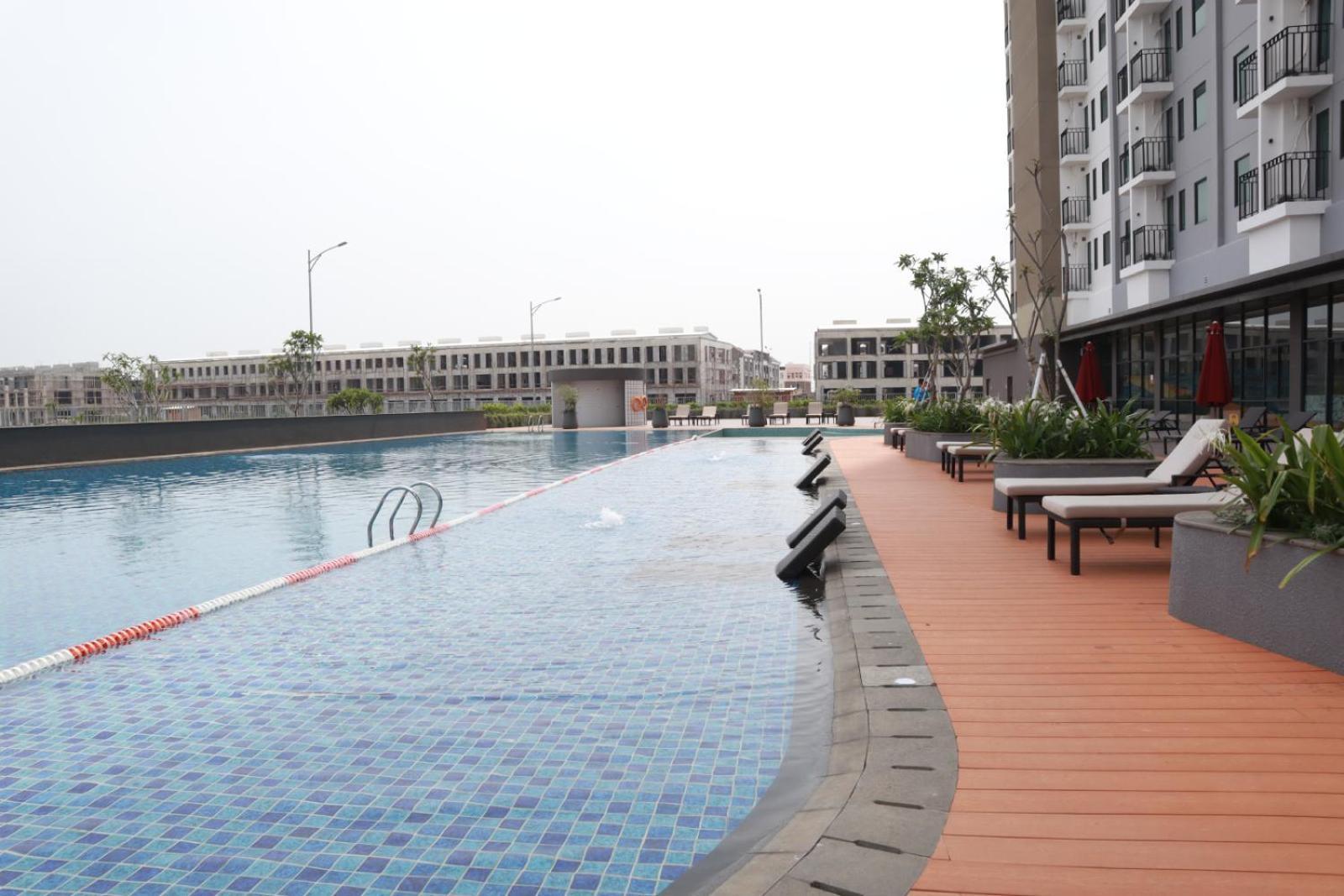 Hotel Osaka Pik2 Tangerang Luaran gambar