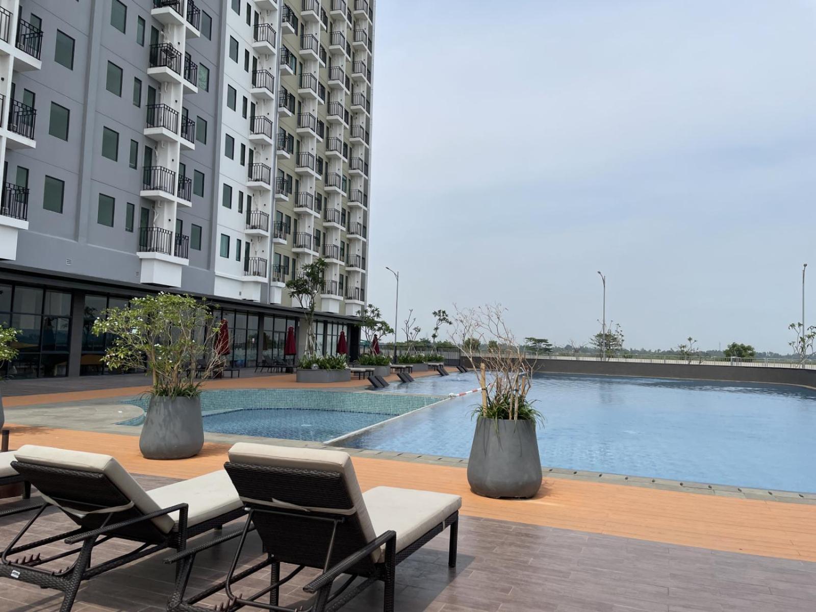 Hotel Osaka Pik2 Tangerang Luaran gambar