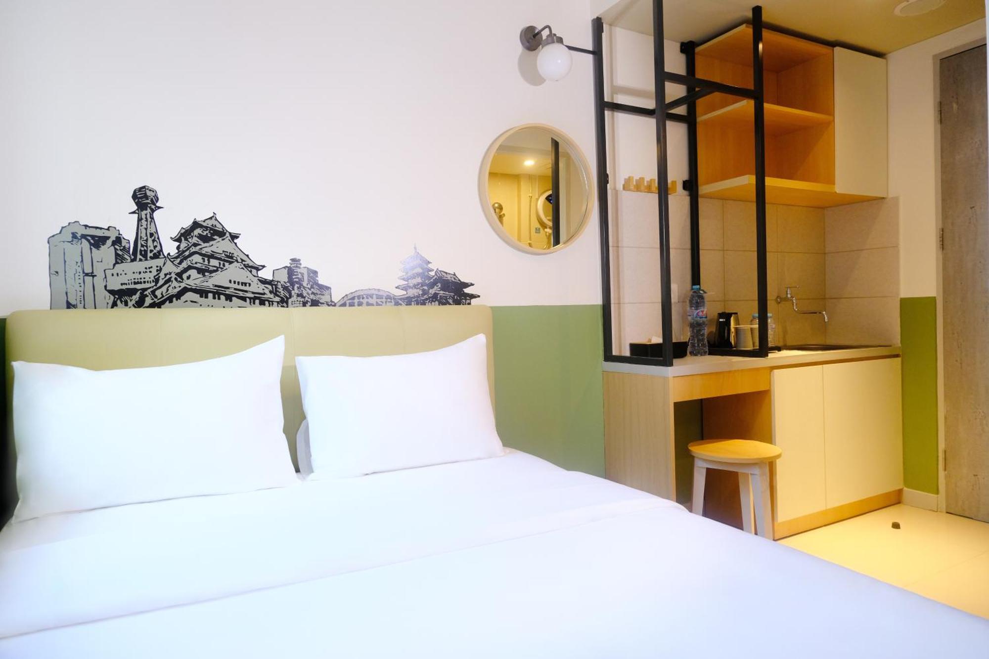 Hotel Osaka Pik2 Tangerang Luaran gambar