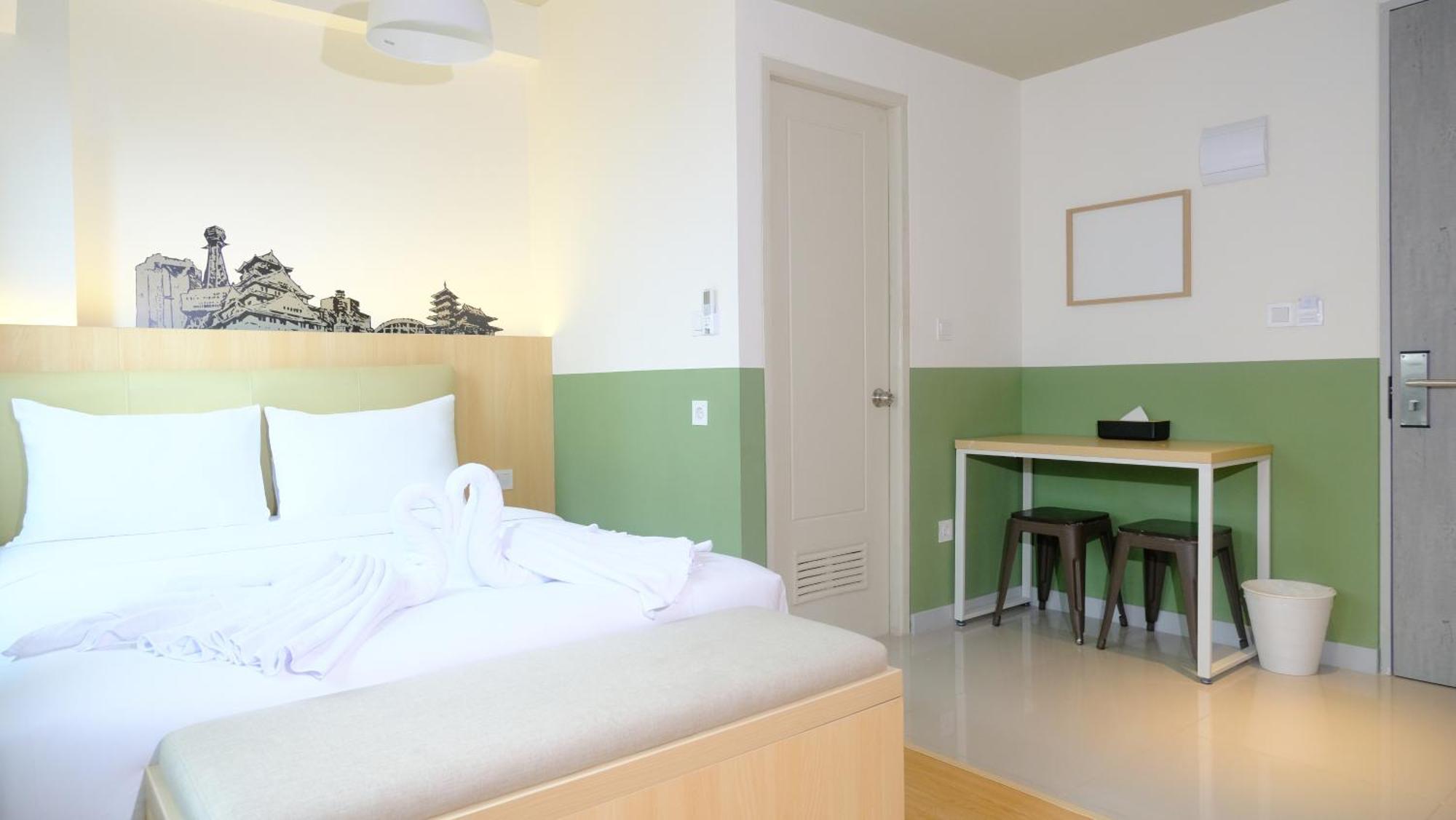 Hotel Osaka Pik2 Tangerang Luaran gambar