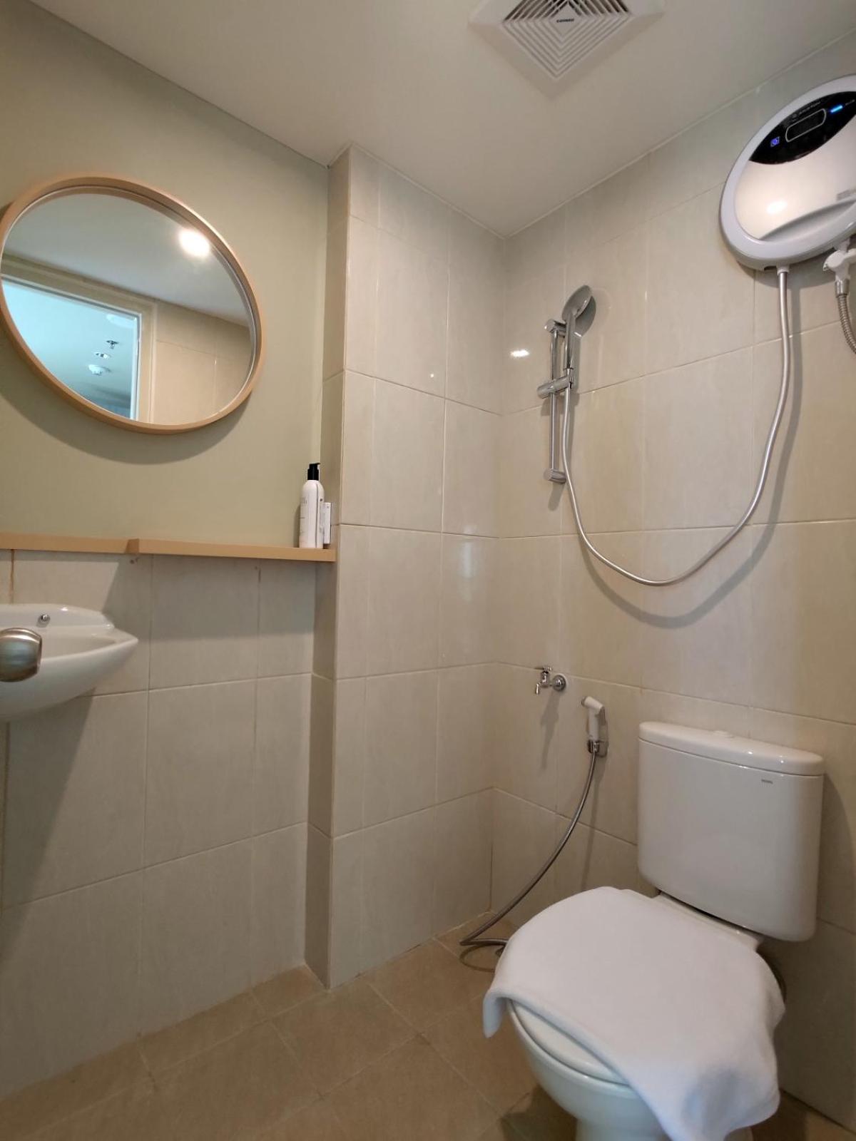 Hotel Osaka Pik2 Tangerang Luaran gambar