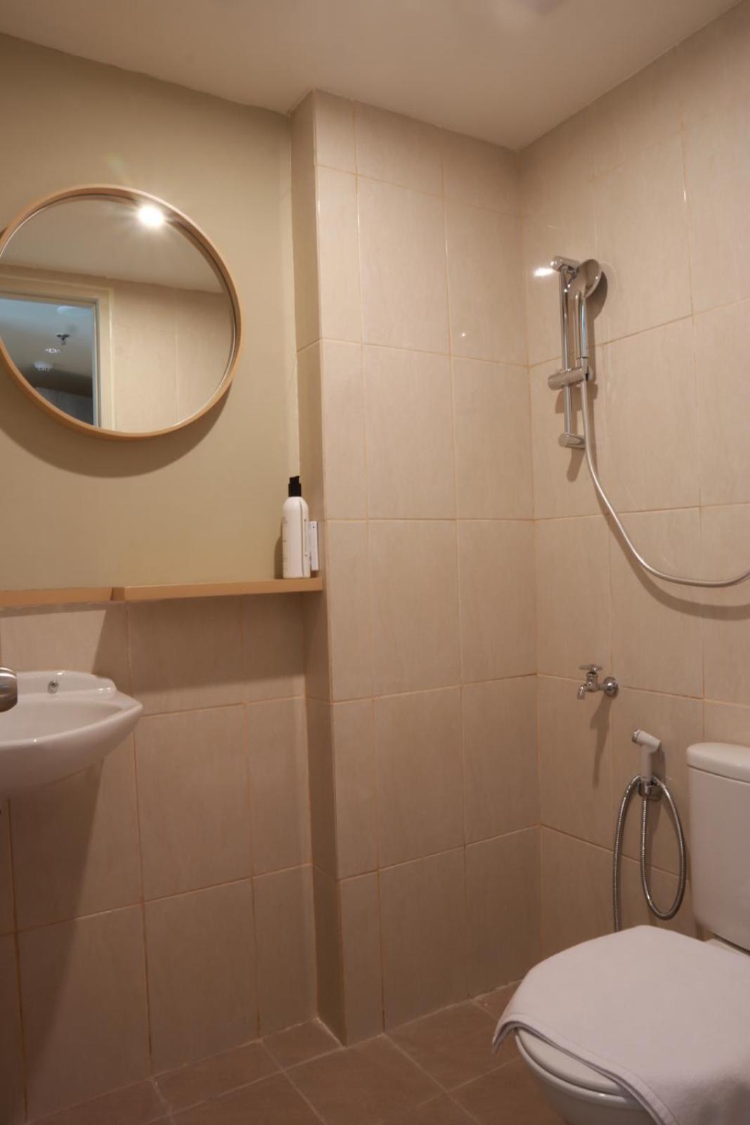 Hotel Osaka Pik2 Tangerang Luaran gambar